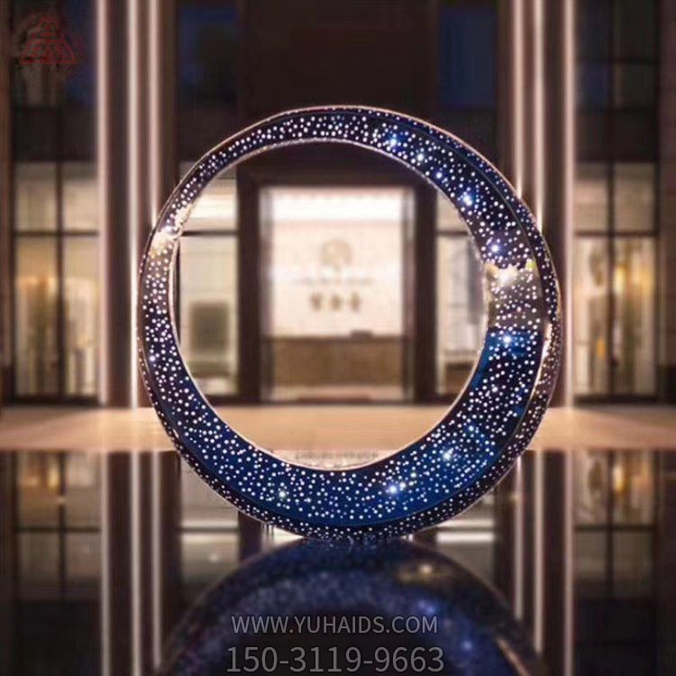 酒店會(huì )所大型不銹鋼鏤空水景圓環(huán)擺件雕塑