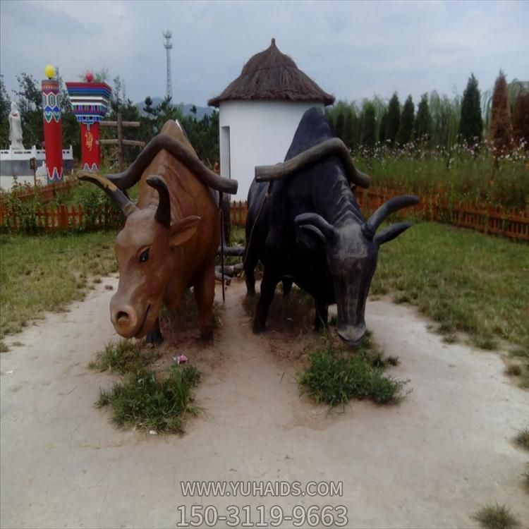 公園景點(diǎn)綠地擺放人物水泥雕塑