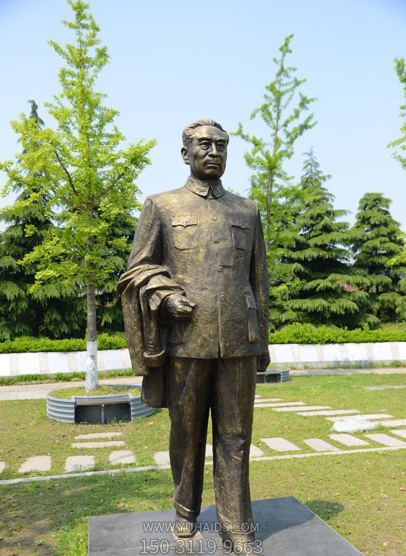 公園景區周總理偉人銅雕周恩來(lái)雕塑