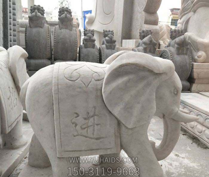 園林創(chuàng  )意大理石石雕大象雕塑