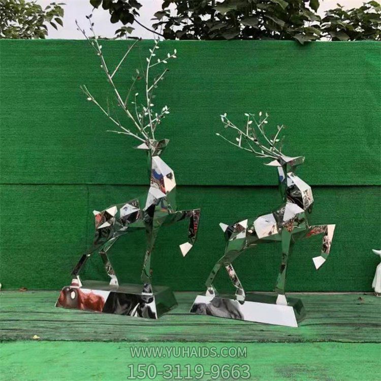 創(chuàng  )意鹿角不銹鋼鏡面幾何鹿小區售樓部擺件雕塑