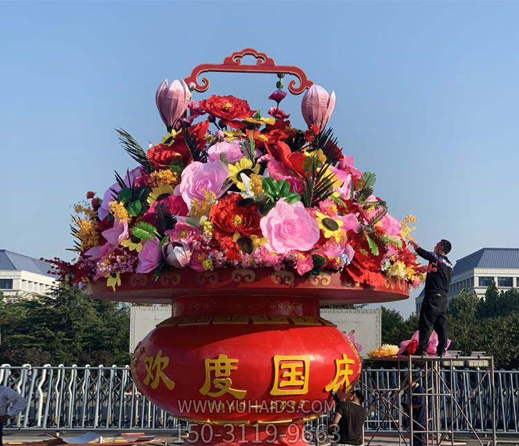 公園廣場(chǎng)創(chuàng  )意彩繪鮮花花籃雕塑