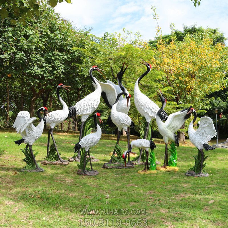 玻璃鋼彩繪公園景觀(guān)裝飾品丹頂鶴雕塑