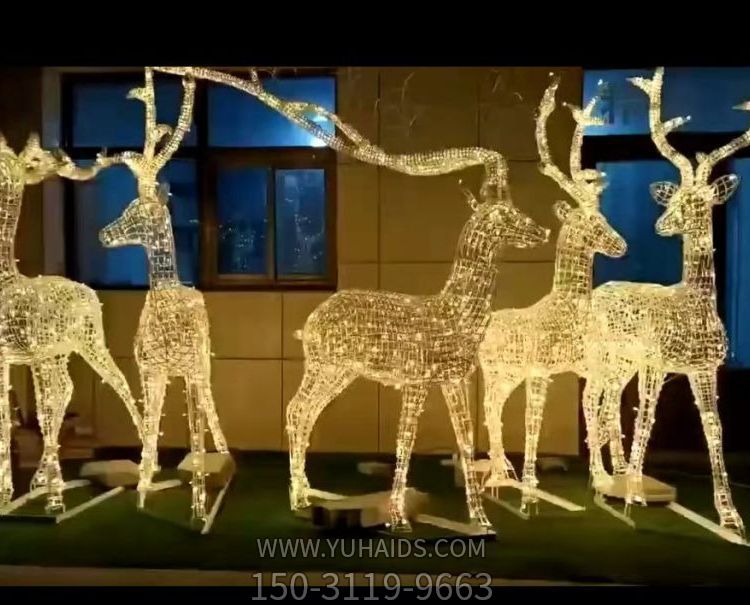公園不銹鋼鏤空創(chuàng  )意太陽(yáng)能夜晚照明梅花鹿雕塑