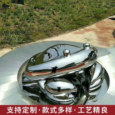 鏡面不銹鋼創(chuàng  )意景觀(guān)雕塑