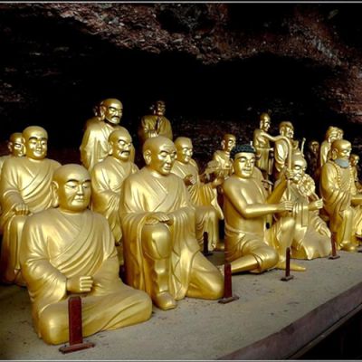 景區不銹鋼噴金烤漆大型景觀(guān)十八羅漢雕塑