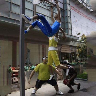 玻璃鋼彩繪運動(dòng)打籃球人物 街頭裝飾小品