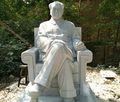 抗日時(shí)期八女投江人物石雕有什么寓意？