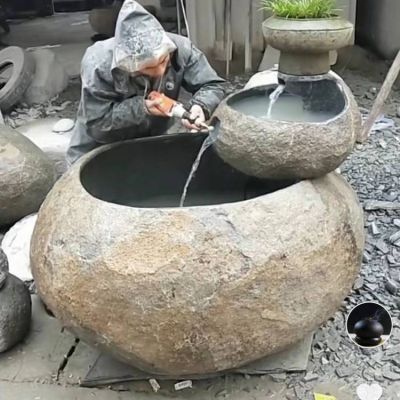 創(chuàng  )意大理石石雕流水擺件庭院雕塑