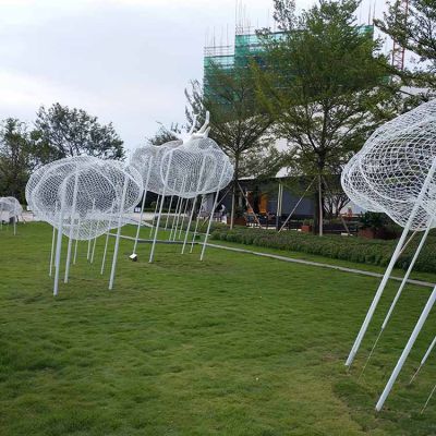 不銹鋼戶(hù)外創(chuàng  )意鏤空祥云雕塑