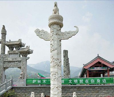 美國廣場(chǎng)有名的雕塑有什么寓意？