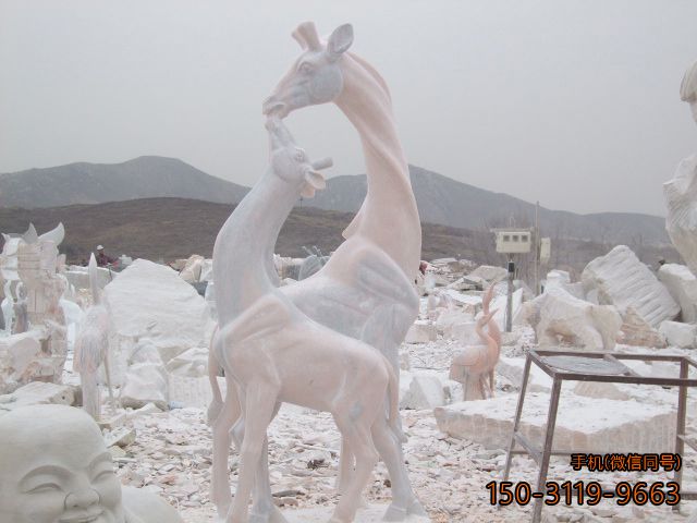晚霞紅長(cháng)頸鹿石雕雕塑